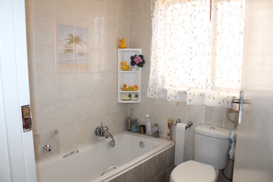 3 Bedroom Property for Sale in Forest Glade Western Cape